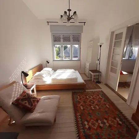 Sziget-lak, Strandkozeli Nyaralo Holiday home Abrahamhegy